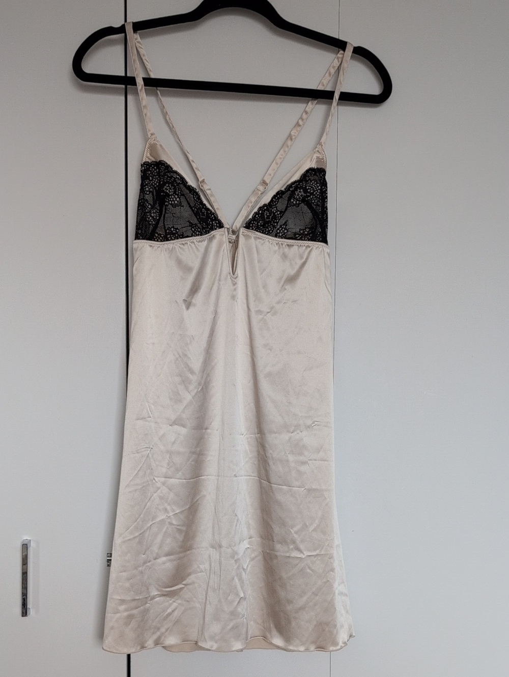 Simone Perele Cream Slip with Black Lace Bust